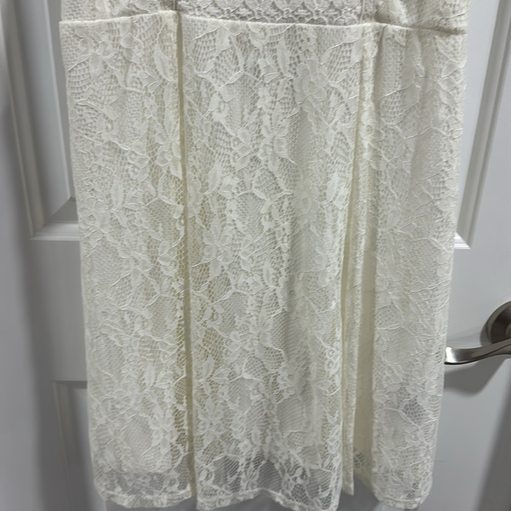 Xhilaration Lace Summer Dress - Picture 4 of 11